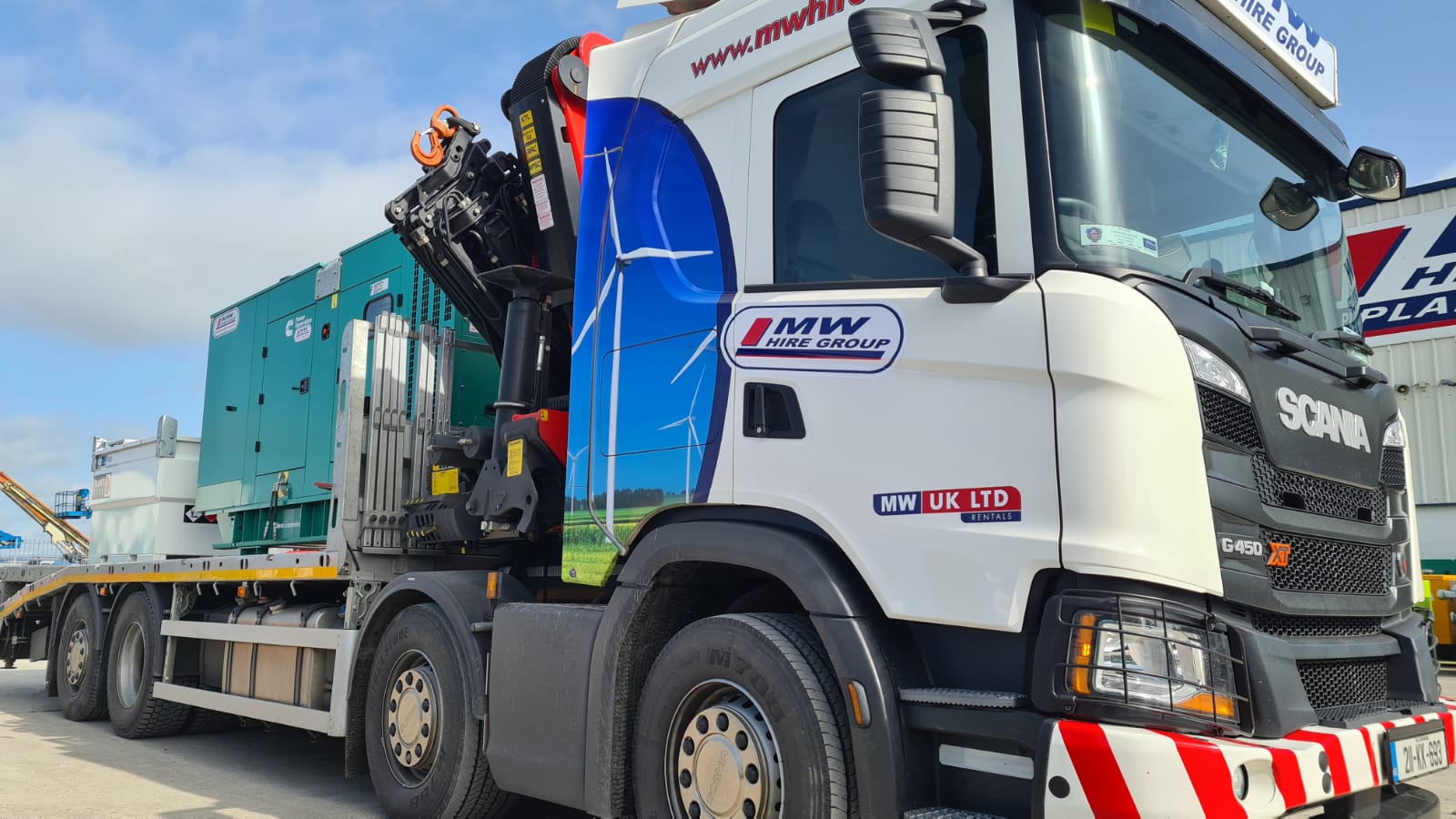 New Cummins 330KVA and Western fuel tank SOLD to a construction company in Dublin